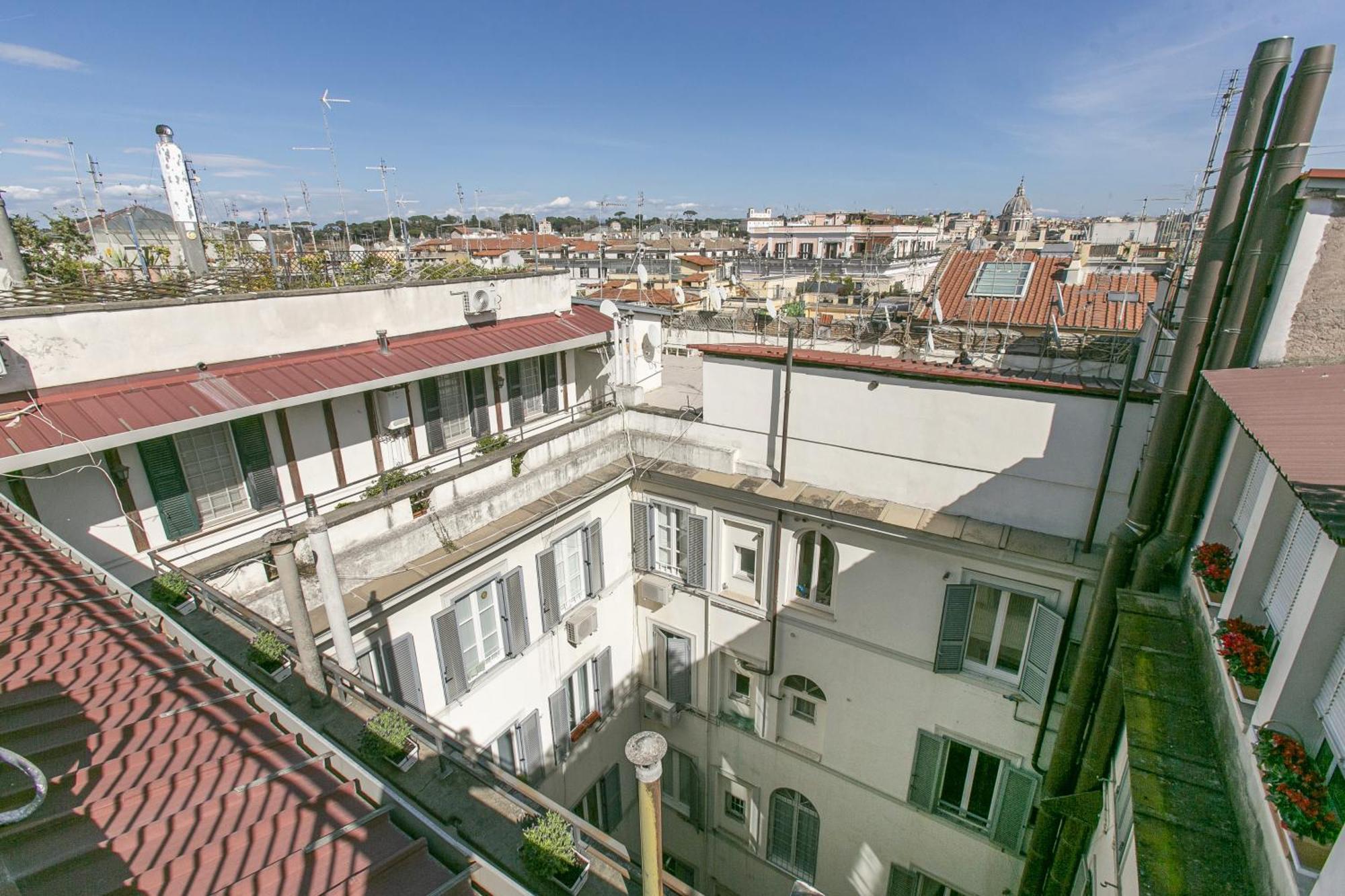 Attico Nel Cuore Di Roma Con Box Privato Per Auto מראה חיצוני תמונה